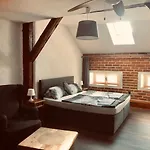 Sokolsky Dum Hotel 3*